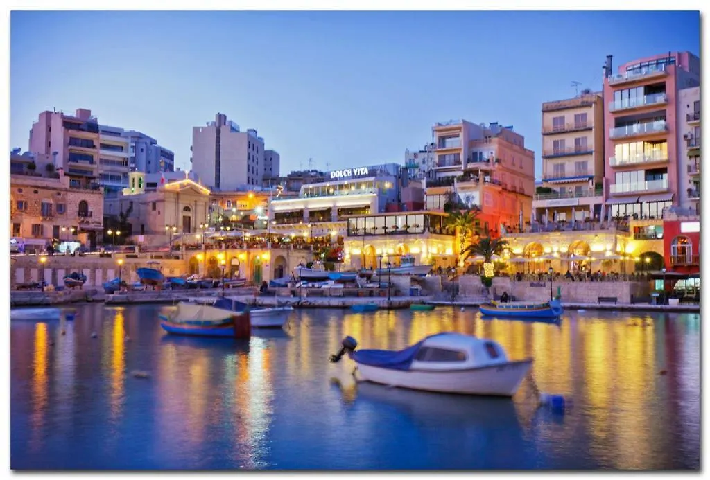 Modern Apartment In The Best Area Of Σλιέμα Μάλτα